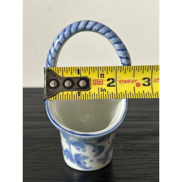 Andrea by Sadek Porcelain Basket w/Handle Blue & White Hand Painted Floral Motif - Picture 7 of 7